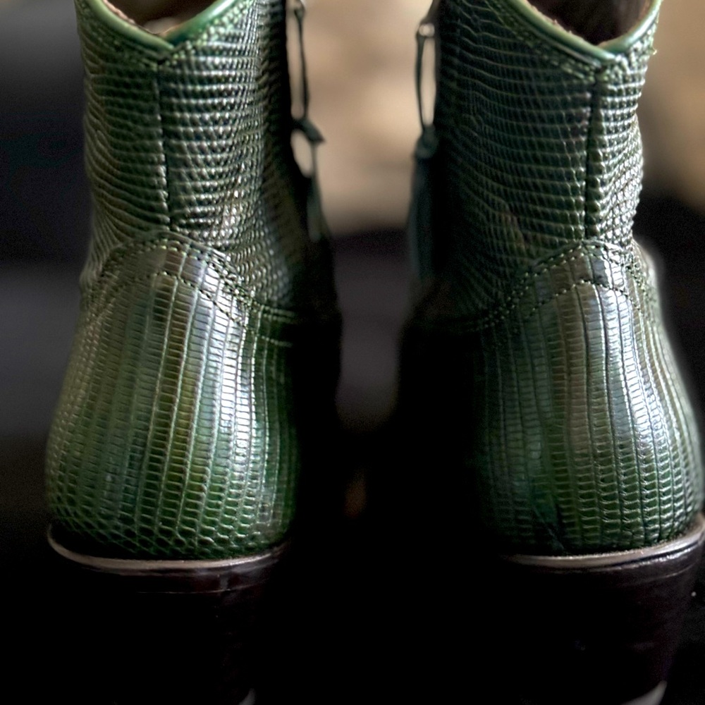 Tecovas lizard green Stevie size 6.5